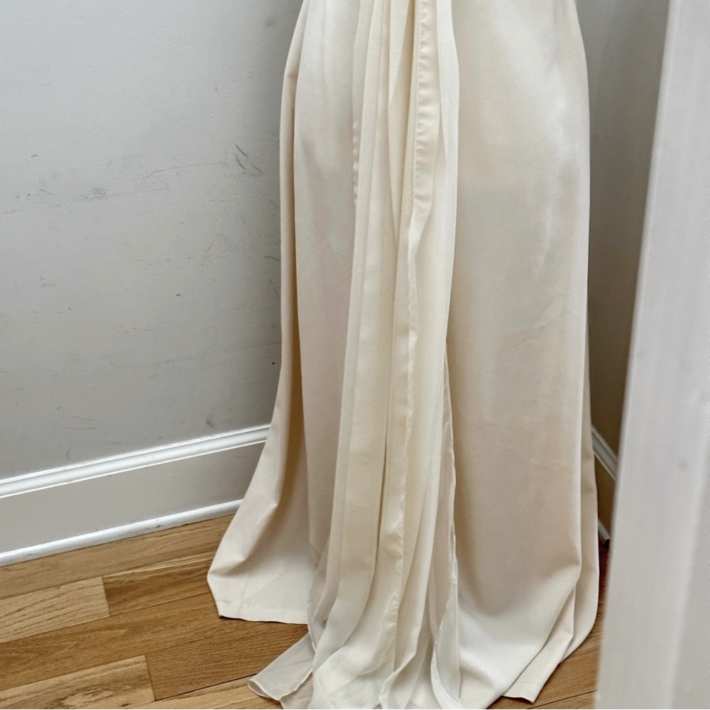 SOLD Morgane Le Fay Crème Silk Gown Dress with Draped Neckline, sz M - Picture 7 of 12